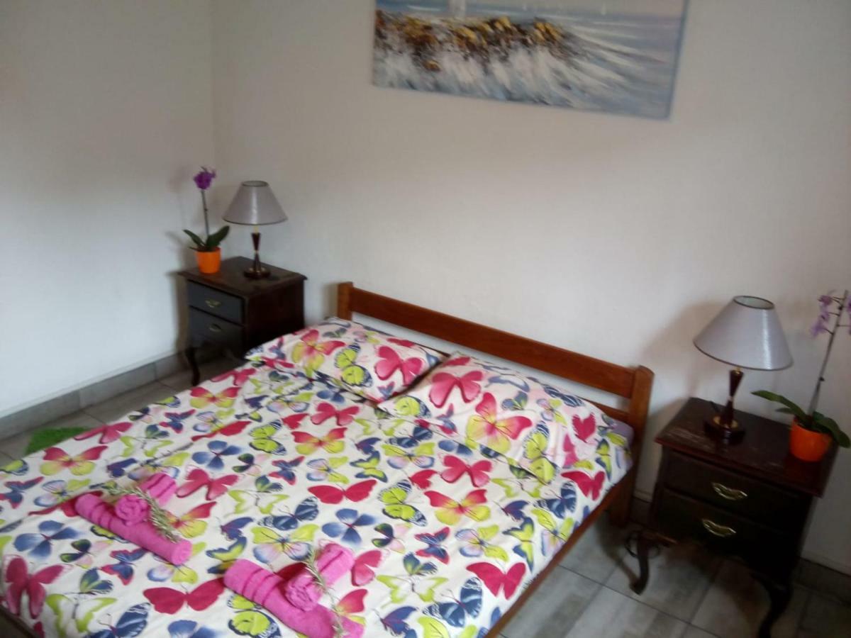 Apartman Teuta Zagreb Bagian luar foto